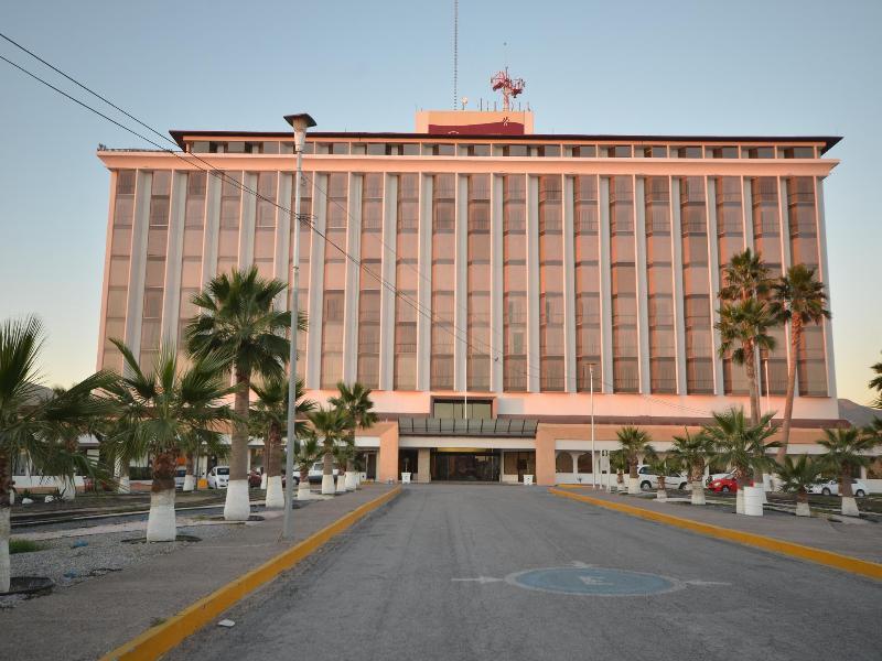 Hotel Mision Torreón Exterior foto
